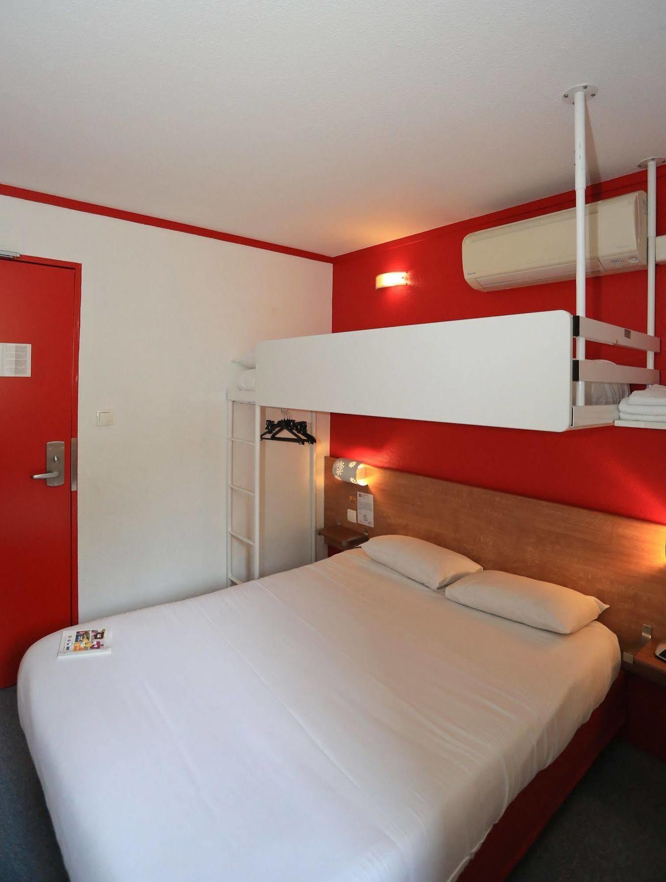 Hotel Kyriad Direct Bordeaux Est Lormont Extérieur photo